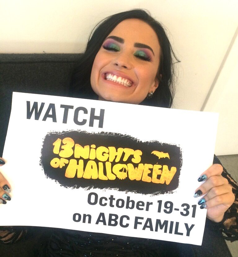 I’m hosting #13NightsOfHalloween all this week on @ABCFamily, tune in!!