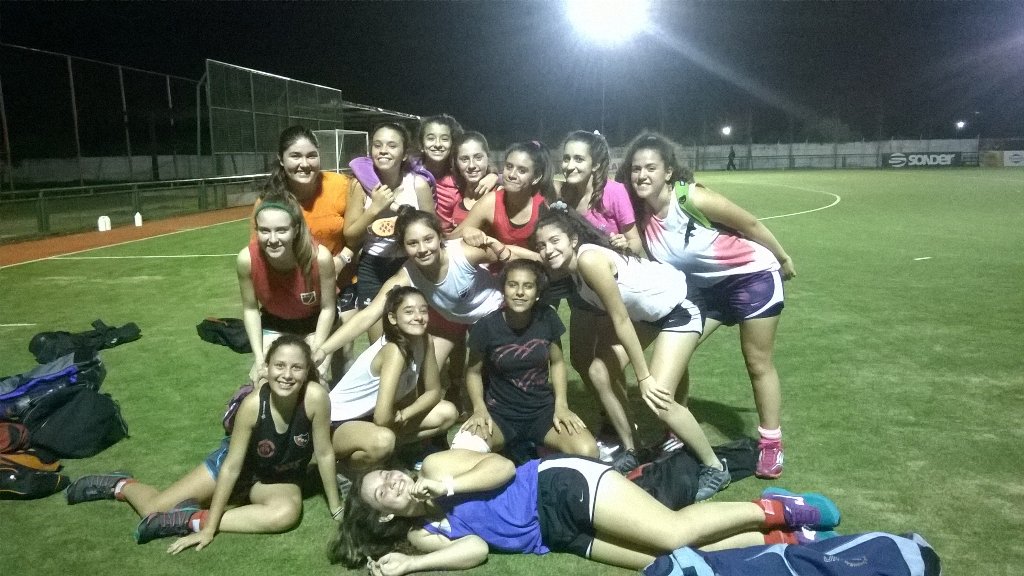 2014nhc's tweet photo. Si pasa es porque lo buscamos!#Nhc #entiendemi #locura #quiencomparte #mi #pasión #Finalistas#estorecienempieza 💪 https://t.co/kKDNVkbWDt