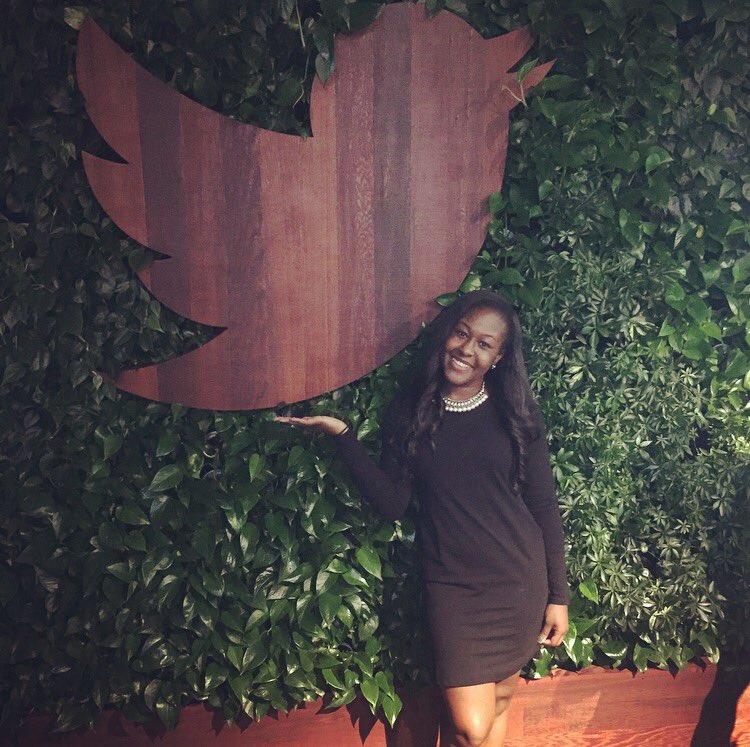 DearKiaImani's tweet photo. this happened last night &amp; it was absolutely amazing! #DREAMatTwitter x @DREAMDGTL . https://t.co/9oH31v2PgB
