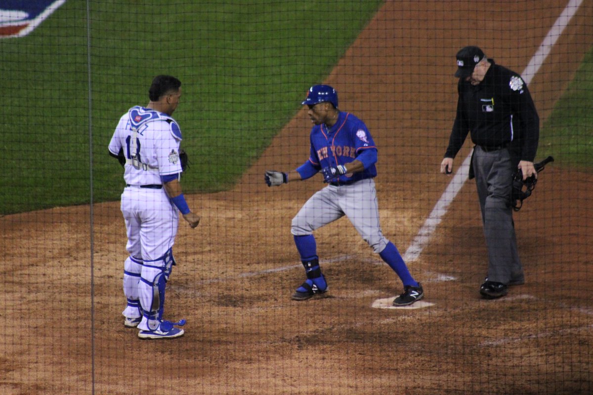 Mets's tweet photo. That was GRAND! @cgrand3's solo shot makes it 2-1 #Mets, middle 5. #LGM https://t.co/FMEMqhf0o7