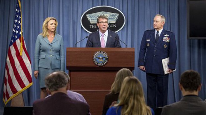 FoxNews's tweet photo. Air Force picks Northrop Grumman to build next big bomber https://t.co/7GJfoE2Okn https://t.co/P1PytGa2F5