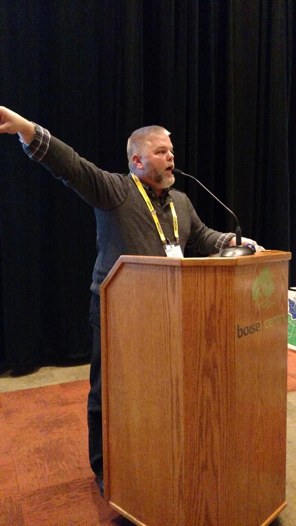 haleyrfalconer's tweet photo. @claycha presenting #OpsChallenge awards (and directing traffic) #PNCWA2015 @PNCWAorg https://t.co/asKKlvumuI