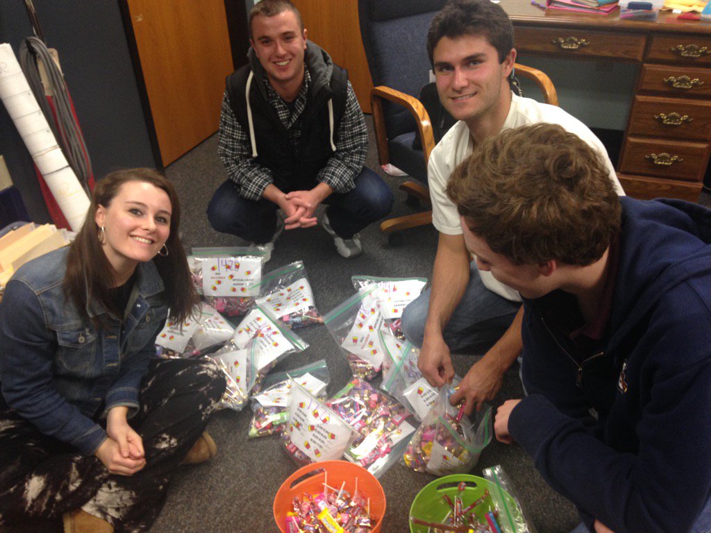MUStrazTower's tweet photo. So much candy! HALLoween is tomorrow! https://t.co/CbvMIg3ulG