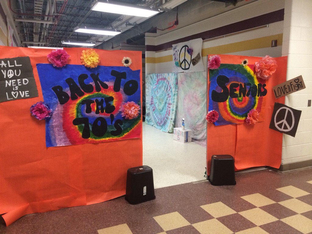 sneak peek of the hallway!