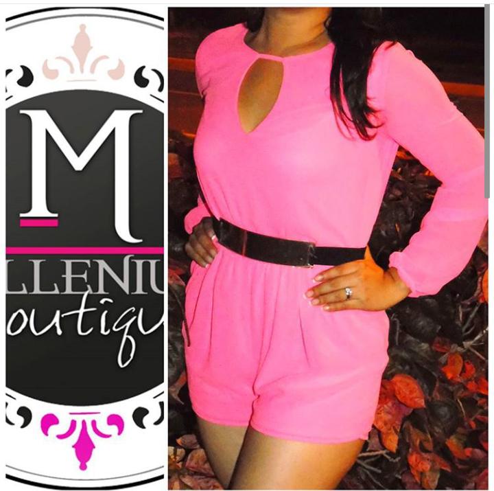 milleniumboutik's tweet photo. Los colores que están de moda lo tenemos en @milleniumboutik #lagomall #bellamillenium #moda #bragas 👩👗🎆 https://t.co/0w6xu2FaL9