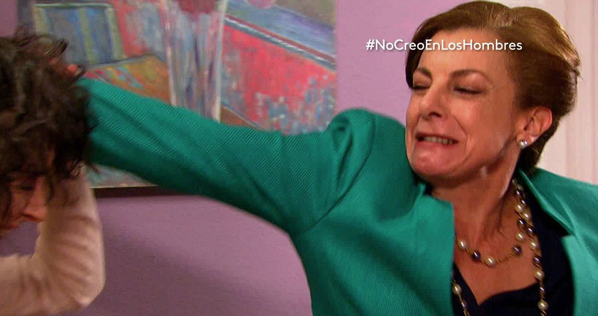 UniNovelas's tweet photo. Úrsula consiguió el ´as´bajo la manga que necesitaba.  ¡No te muevas que ahora llega #NoCreoEnLosHombres! https://t.co/IrsQyefyU9