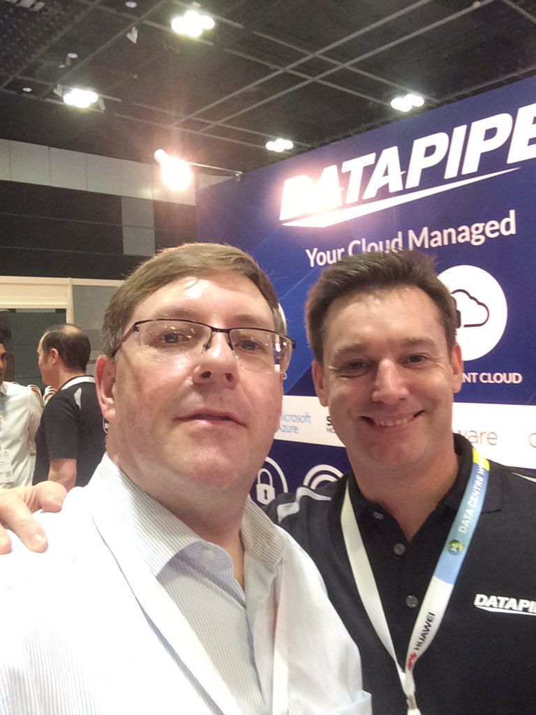 Connecting_SG's tweet image. Meeting with friend from #datapipe @jamesforth