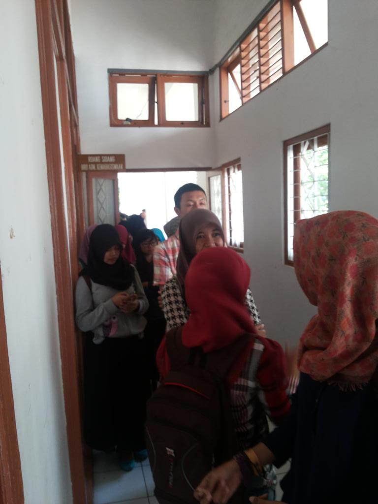 selamt pagi untuk mahasiswa bidikmisi 2015 jgn lupa untuk hari ini ada pngmbilan kartu tbungan.