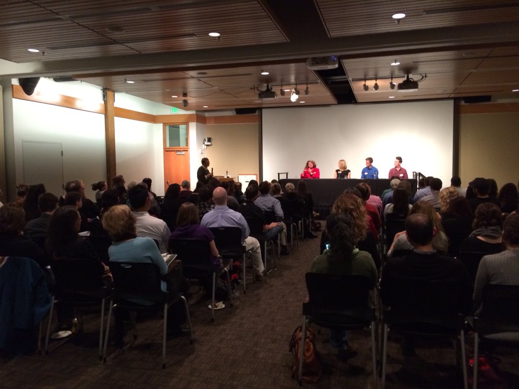 AlexisMillett's tweet photo. @Macs_List hosts a great event on #careers in #communications - thanks for inviting @NonprofitOregon to rep #NPOs https://t.co/Wu1V4p6QeU