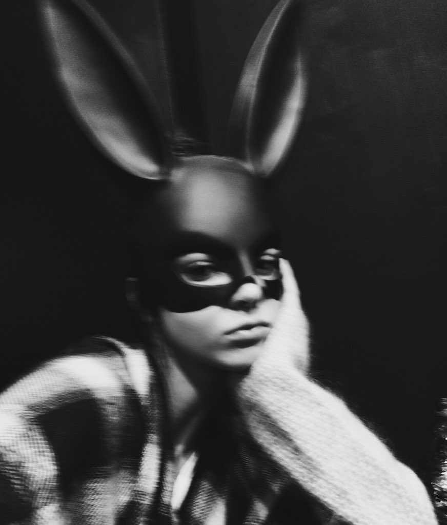 KendallJenner's tweet photo. batman bunny https://t.co/UXHsu1l8lF