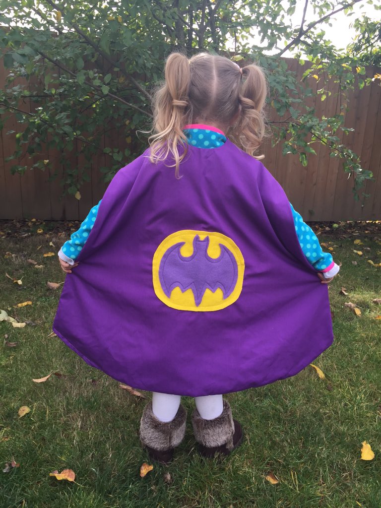 Plumrock81's tweet photo. What's that? https://t.co/tMY77ox896 #Halloween #girlsaresuperheros https://t.co/4JhpZkvK8q