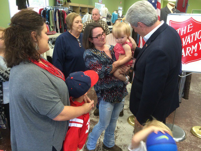 Phil Bryant tweet media