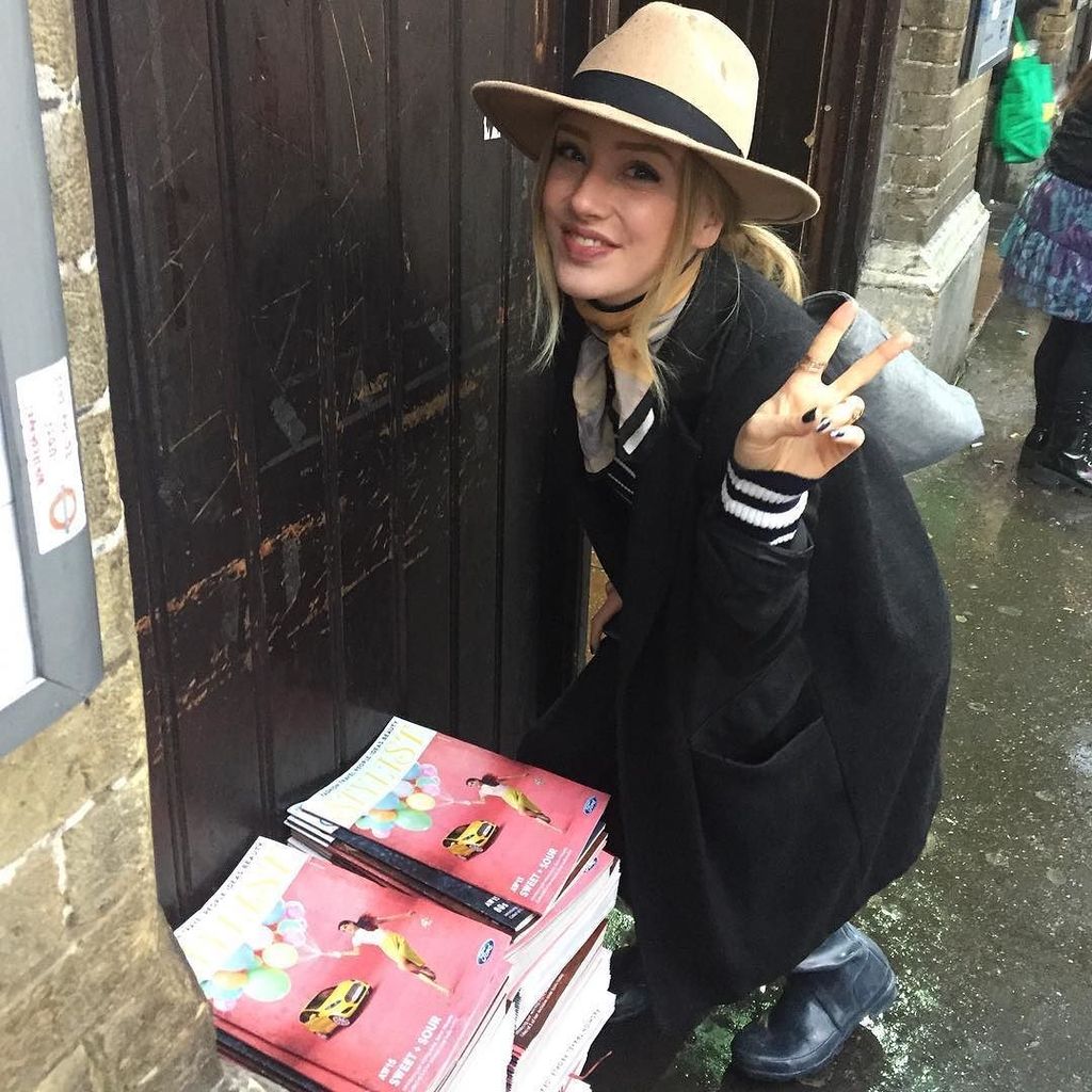 jamieklingler's tweet photo. A very excited #FiestaStylista winner @srhmikaela collecting her covers! @forduk https://t.co/4P3srzboI9 https://t.co/zPl4QP7zE2
