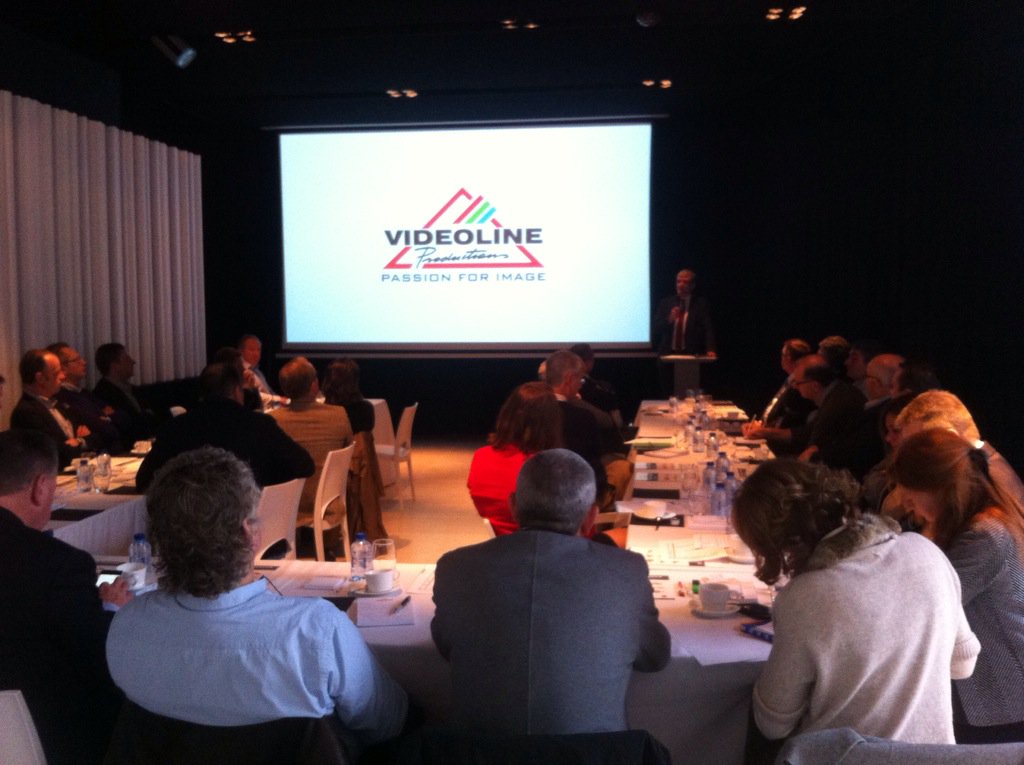 EventHouse1's tweet image. Burgemeester van #Koekelare aan het woord. #meeting #ichtegem #networking