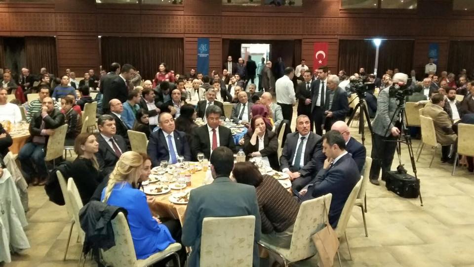 Akparti Malatyalı İstanbul Milletvekillerimiz Küçükçekmece kültür merkezinde Malatyalılarla buluştuk.