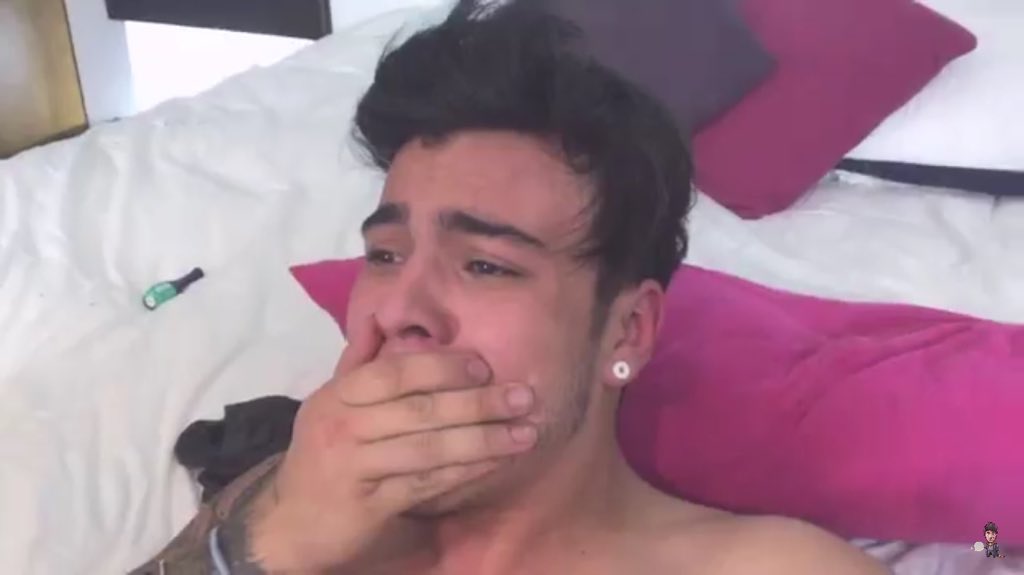 lauraruiz_14's tweet photo. Yo, cuando empecé a ver el vídeo: 
https://t.co/oLrdNP4JDK #SebasEnSoyLuna https://t.co/TH4fBjjrDp