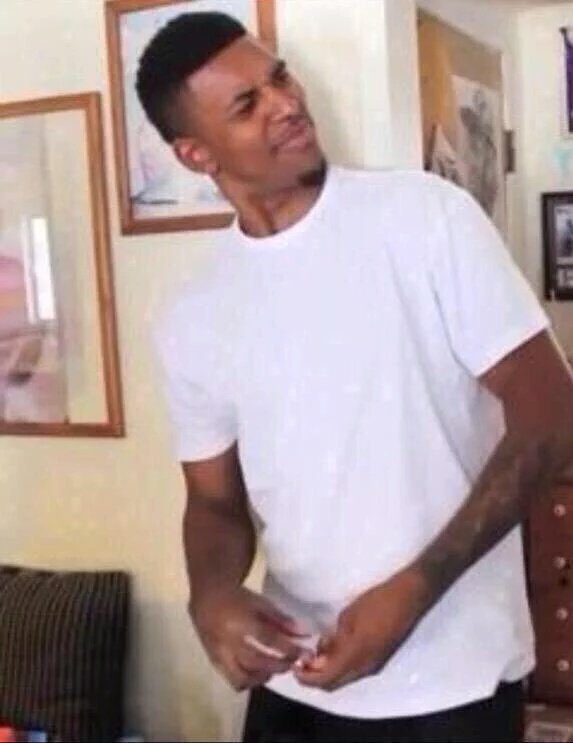 CurlyProbs's tweet photo. "ur hair looks better straight"
"u should straighten ur hair more!!"
"I luv ur straight hair" 

me: https://t.co/sNkZvKq8n8