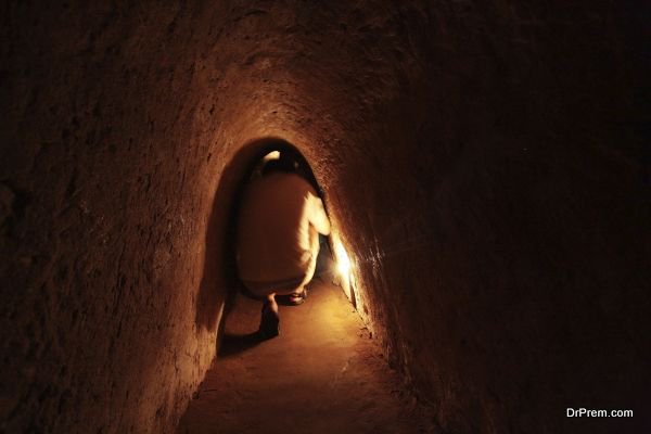 DrPremJ's tweet image. Popular and stunning underground tourist spots drprem.com/travel/popular… @drpremj #TravelGuideLatest #TravelPlaces