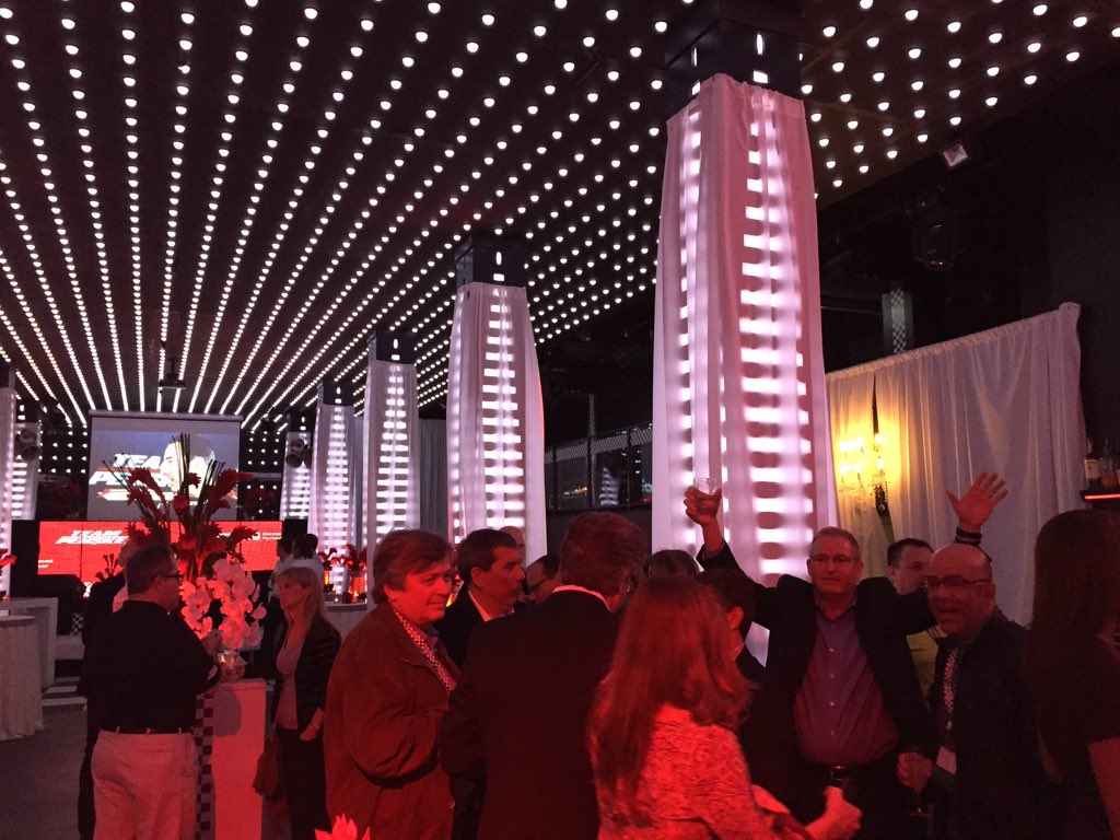 h3lio's tweet photo. @HitachiOracle great job guys!! @hitachiauto https://t.co/4vnQj6OWTx