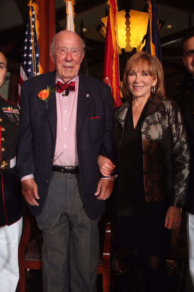 CherylABC7's tweet photo. Amazing man #inspirational #bootcampwisdom #honoryourcommitments #meanwhatyousay @defenderslodge #honoringveterans https://t.co/dUUz28D0HH