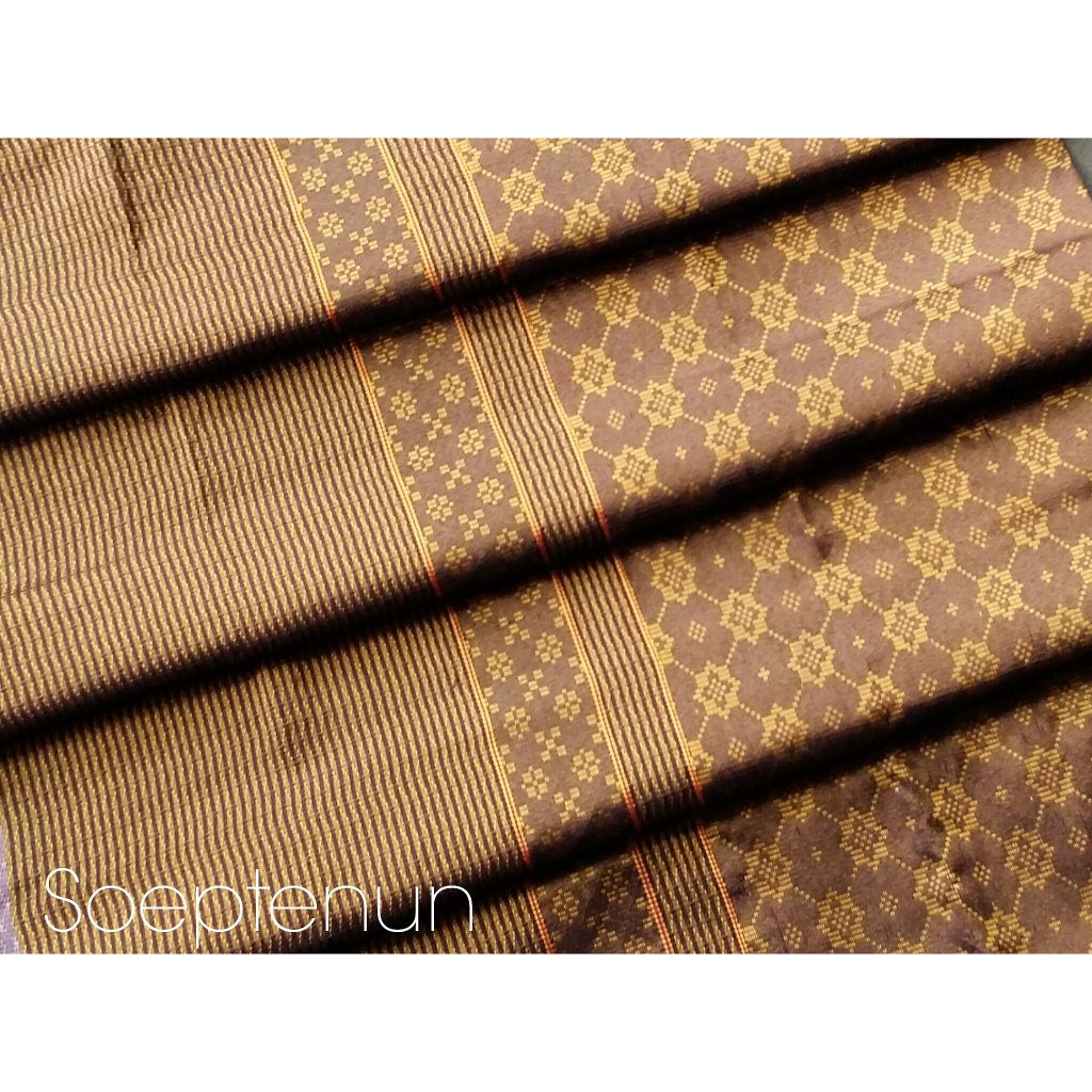 Indonesian weaving patterned luxurious and elegant .. more info directly to cs.
