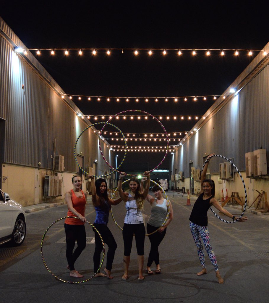 aimeekinns's tweet photo. The fairies of hooping lastnight #Flowground https://t.co/XHJEgMLIBn