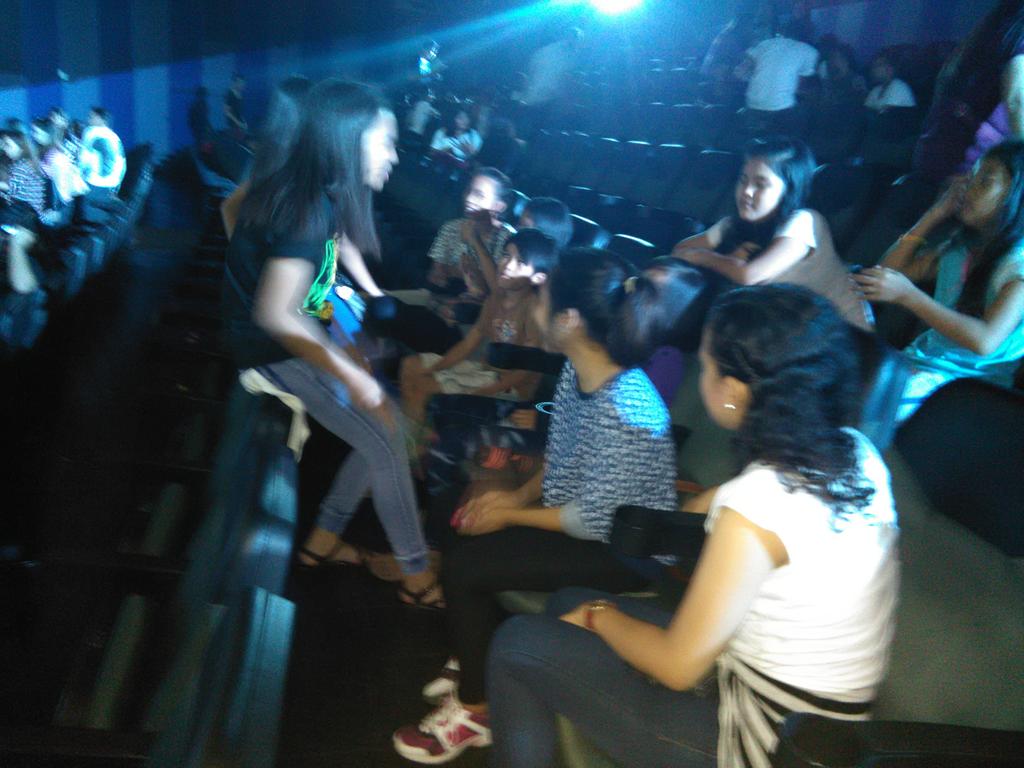 JulyRasos's tweet photo. I miss you all guys :-) love you all :-) https://t.co/W8ZJoLKeZ8