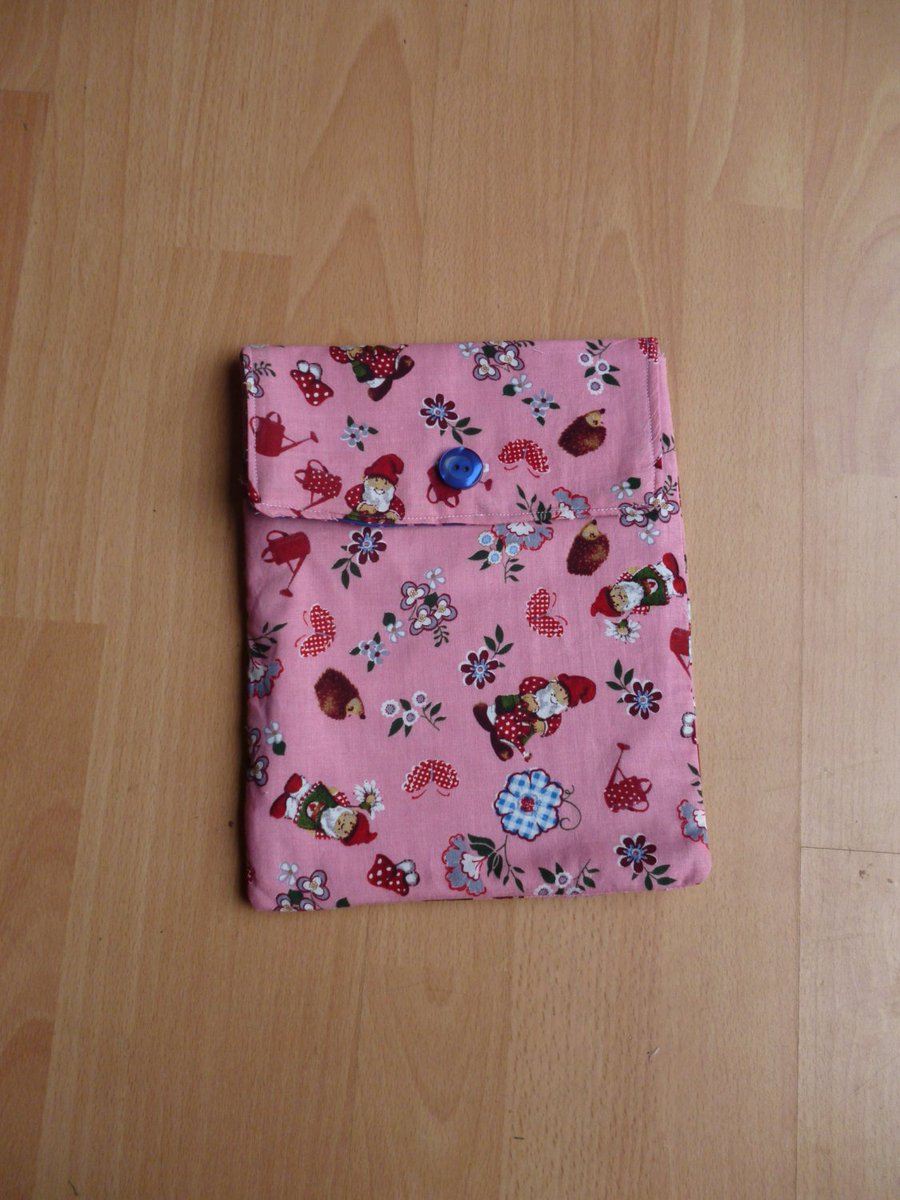 SewUniquelySam's tweet photo. ipad cover, ipad case, kindle cover, tablet cover, pink ipad sleeve, pin… https://t.co/9nB6oDxjB1 #Etsy #DeviceCover https://t.co/GDFhJu6kuZ