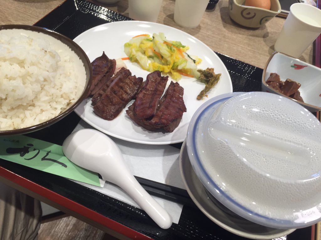 今日は海老名ららぽーとのプレオープン！
みんなでお昼ご飯食べに！