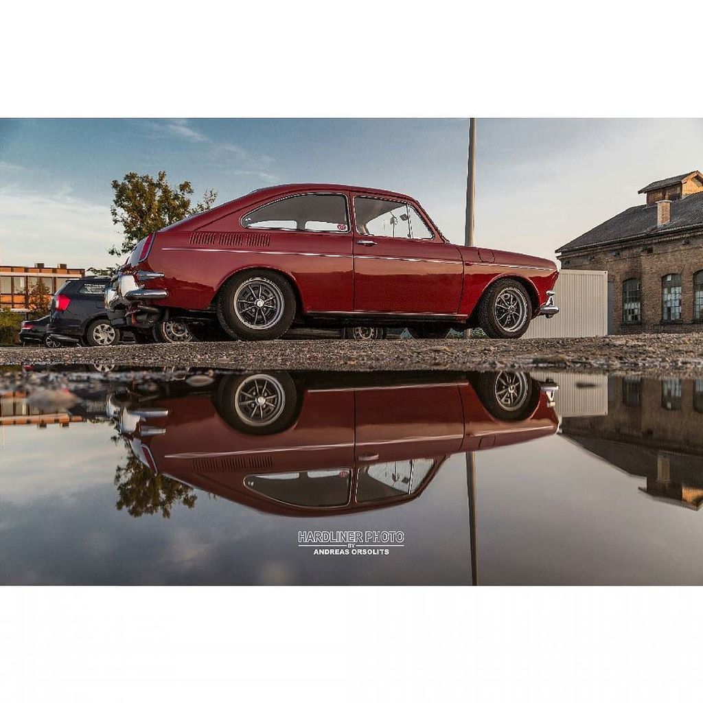 oldcar_photo's tweet photo. Classic Typ 3 👌 #volkswagen #vwtyp3 #vw #Typ3 #classiccar #oldtimer #oldcar #vwlove #vwlovers #carporn #carshooting… https://t.co/rjkyVxPm0a