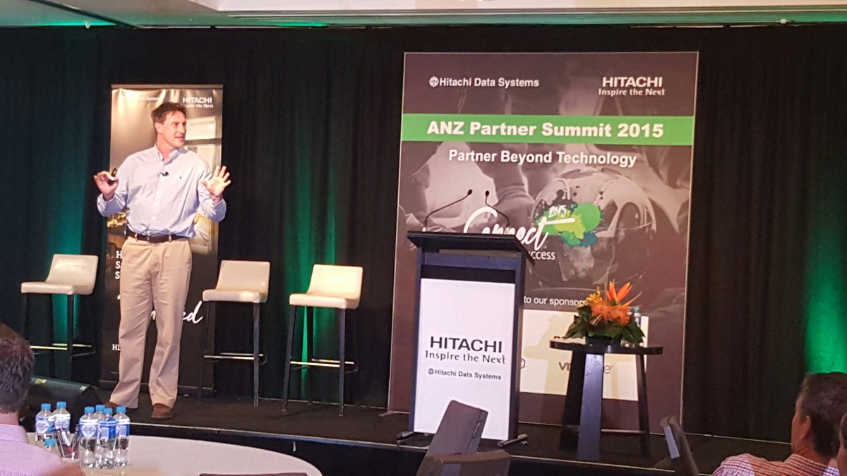 HitachiVantaraA's tweet photo. "Object storage market is exploding (30% yoy)" Paul Bruton #HDSSummit https://t.co/89eCmn6NJr