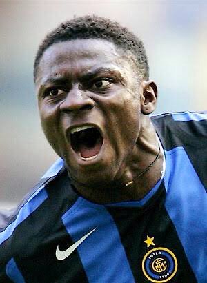 Buon compleanno
Obafemi Akinwunmi Martins
28 October 1984 
Lahir di Lagos, Nigeria <a href="/Inter/">Inter ⭐⭐</a> <a href="/Inter_id/">Inter ⭐️⭐️</a> #ForzaInter