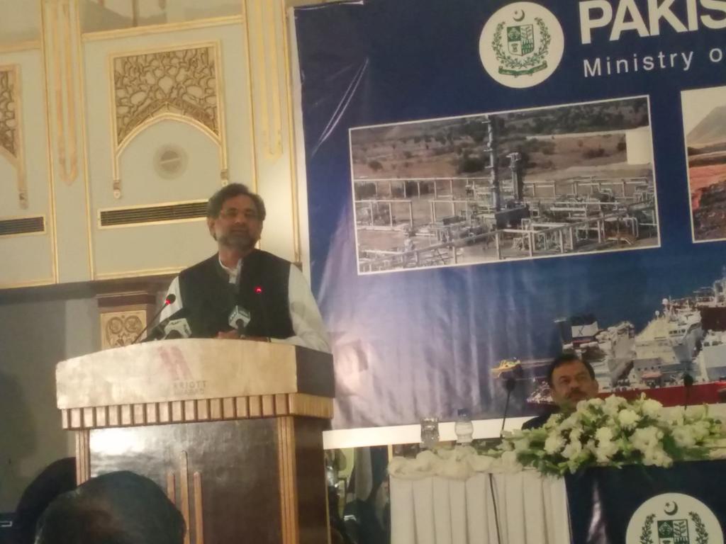 PmduPakistan's tweet photo. PMDU at MPNR organised conference for Pakistan LNG import #pakistan #energy #lng https://t.co/8yiIgFo0cu