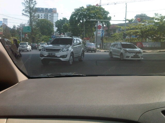 BUDISorsel's tweet photo. OTW Depok https://t.co/ATvHQ5C7ma