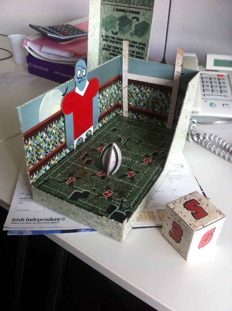 ArleneRegan's tweet image. Let the drop-ghouls begin!! 👽 #horizonpod Thanks for the sweet treats @Horizon_Prints #poolofdeath