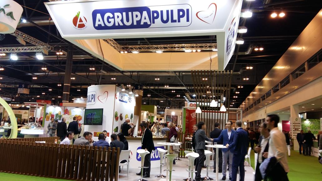 Vecinos de <a href="/AGRUPAPULPI/">AGRUPAPULPI</a>. Cómo va ese jamón?  Sabéis darle vida a #FA15.