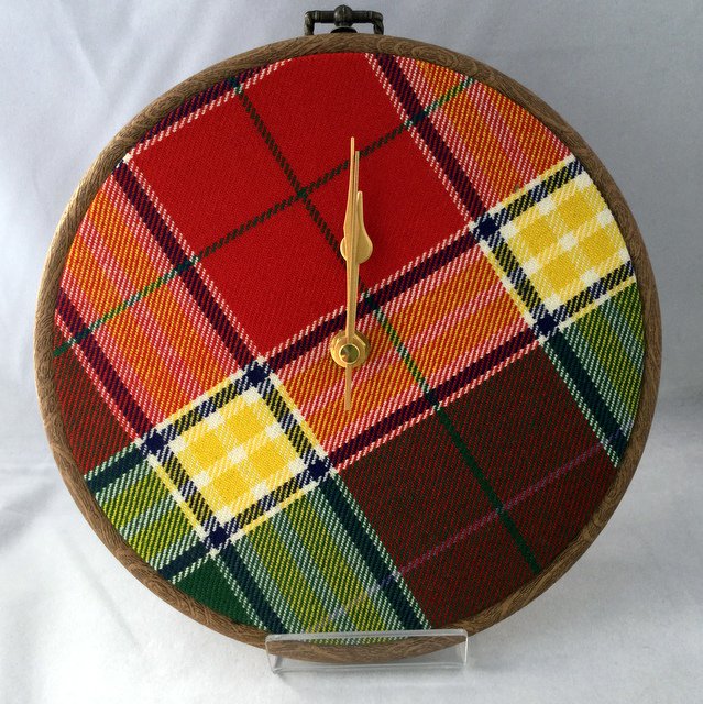 TTTartan's tweet photo. #Handmade in #Scotland #clock https://t.co/oShrziw62A #gift #buchanan https://t.co/SfLefLl9Hm