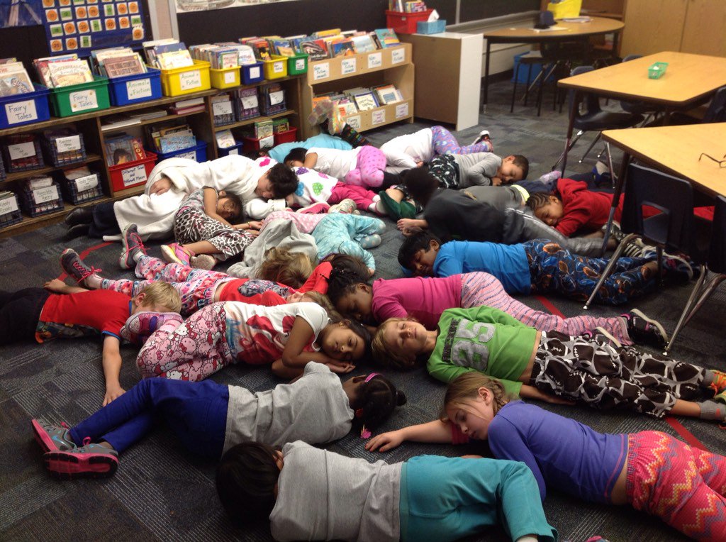 BrindaMarianne's tweet photo. Pajama day! #bvfunrun https://t.co/W33JX77DCj
