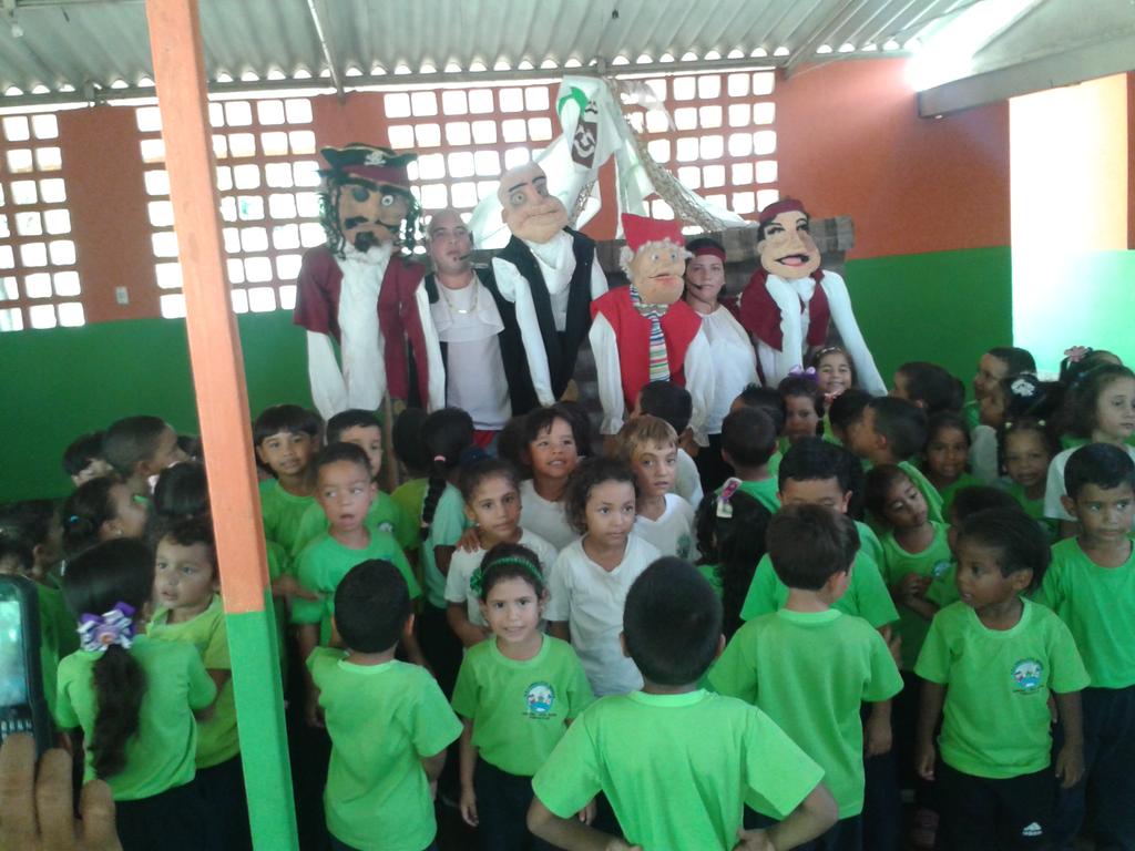 LuzVanCS's tweet photo. @tablamagica dijo presente en #3raFiestinSucre de #FundaciónRayuela https://t.co/FHnUfaTfcj