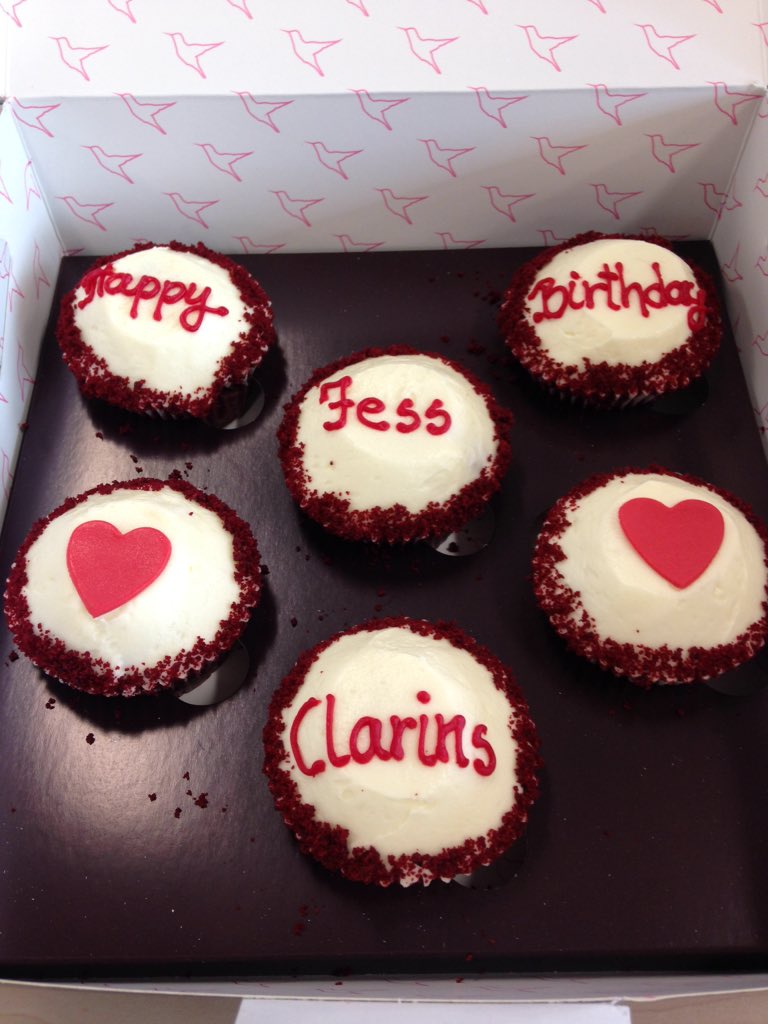 Jesshenley's tweet photo. @clarins_uk thank you so much for the amazing bday @hummingbbakery cupcakes. Such a treat! https://t.co/T3shP3W3fE