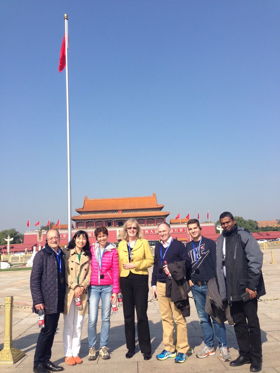 DingSai's tweet photo. A sunny day in Beijing https://t.co/crZs2UWyjl