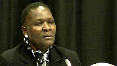 ncebi_muhlez's tweet photo. 51%vs85% pass treatment equal? In UFS?#studentassembly https://t.co/NSrk0YDfhs