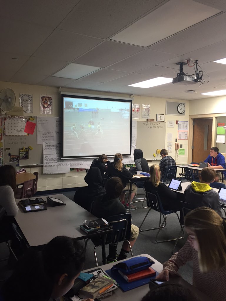 kpow100's tweet photo. 8th grade LA is finding out how Heather Dorniden shows #grit @HBMBears #big10 https://t.co/eFkqJyXoor