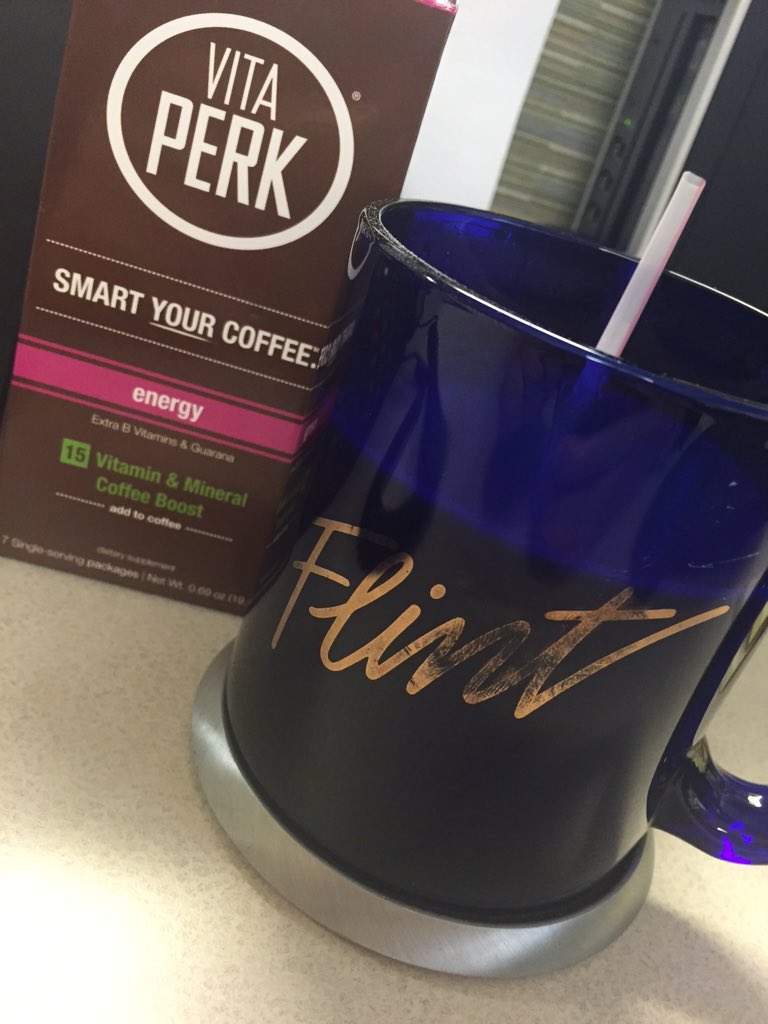 KrystleHolleman's tweet photo. Rainy Wednesday mornings call for @VitaPerk ASAP. #Flint #VitaPerk https://t.co/NUDzMh4thY