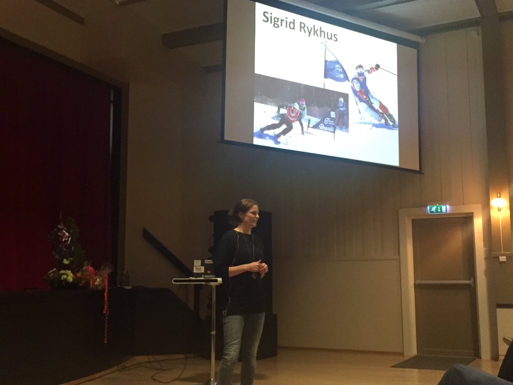 Flott inspirasjonskveld og fullt hus på Fåvang <a href="/Olympiatoppen/">Olympiatoppen</a> <a href="/AntidopingNorge/">Antidoping Norge</a> @idrett #sterkest#sunnest#best