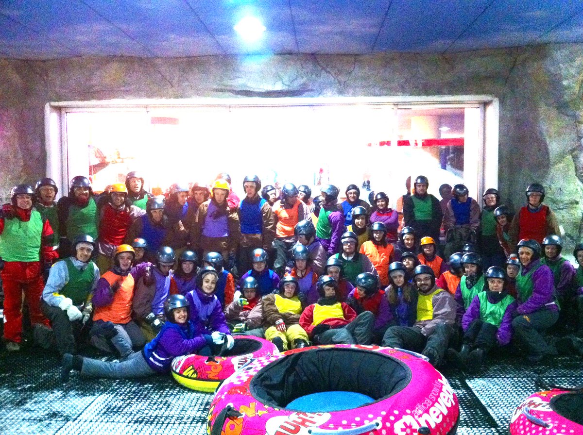 diasolidario's tweet photo. #BuenosDías hacemos un repaso de lo bien que se lo pasaron los #voluntarios en #Madrid #DSE15 https://t.co/3CY4C7B94z