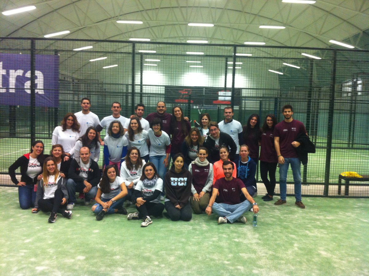 diasolidario's tweet photo. #BuenosDías hacemos un repaso de lo bien que se lo pasaron los #voluntarios en #Madrid #DSE15 https://t.co/3CY4C7B94z