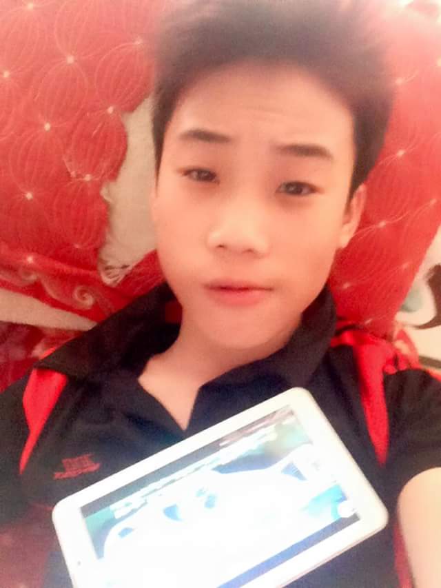 thieu_chu's tweet photo. Chán lắm rồi ai là bót hoặc top việt nam thì kết bạn nhé https://t.co/QJpMvsNGdX