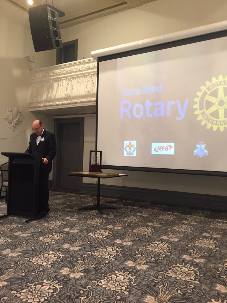 JoeBVic's tweet photo. Locals Leaders recognising Local ESO's at Boroondara Yarra Bend Rotary. Thank u Rotary #EMvic @Rotary #WeWorkAsOne https://t.co/0yZIh8GnFR