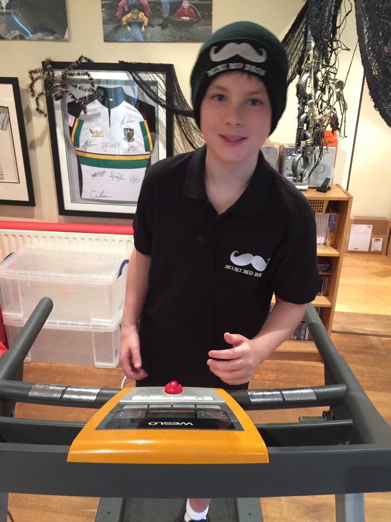 MiniMoBros's tweet photo. #MiniMoBro Will is getting warmed up for #Movember @MovemberUK https://t.co/OTFzchqdy2